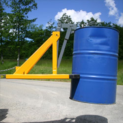 Particolare presa fusto con pinza 3